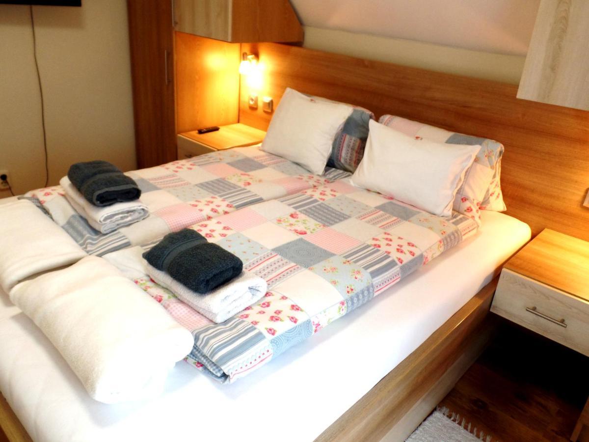 Apartman Siesta Buek - Buekfuerdo Luaran gambar