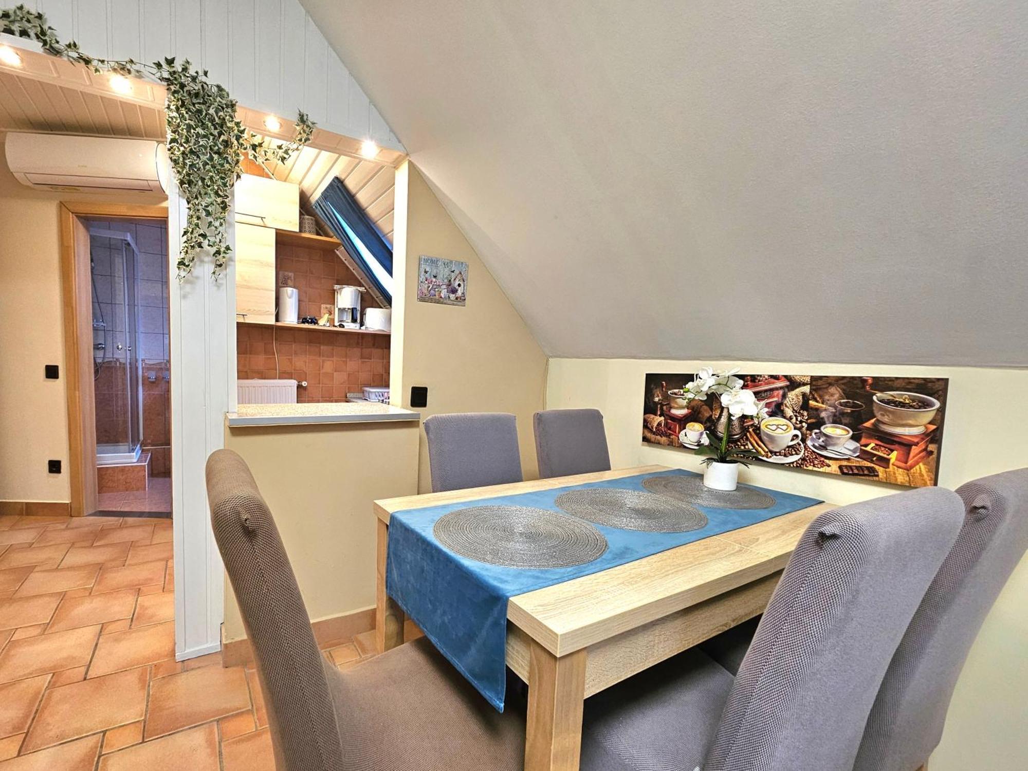 Apartman Siesta Buek - Buekfuerdo Luaran gambar